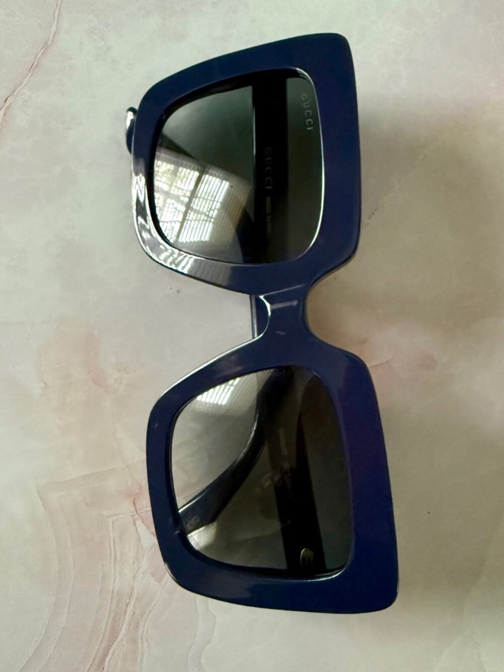 Gucci GG0328S Blue Oversized Sunglasses w/ Case & Authentic Card